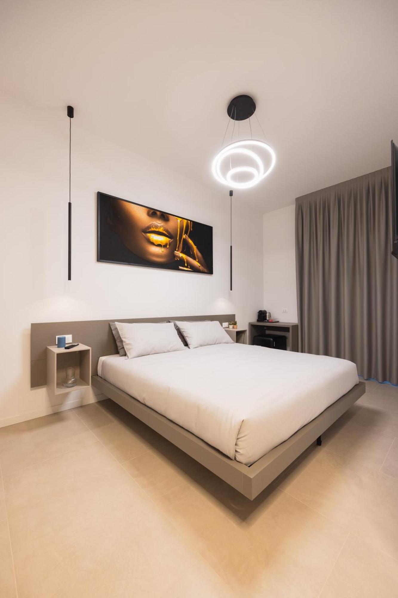 Luxury Station Suite Bologna Eksteriør billede