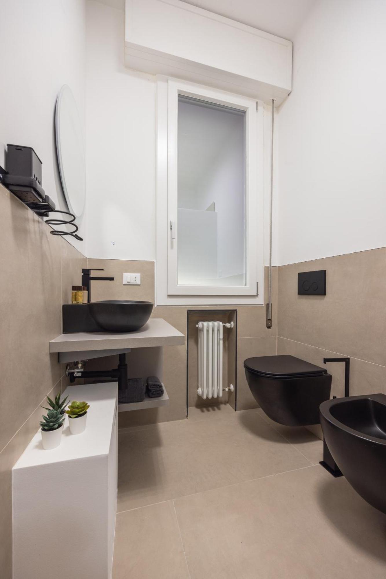Luxury Station Suite Bologna Eksteriør billede