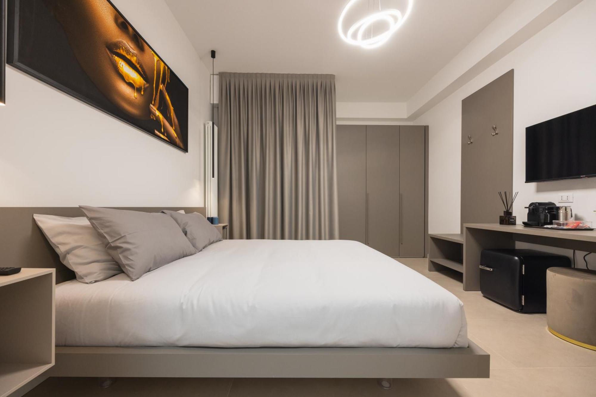 Luxury Station Suite Bologna Eksteriør billede
