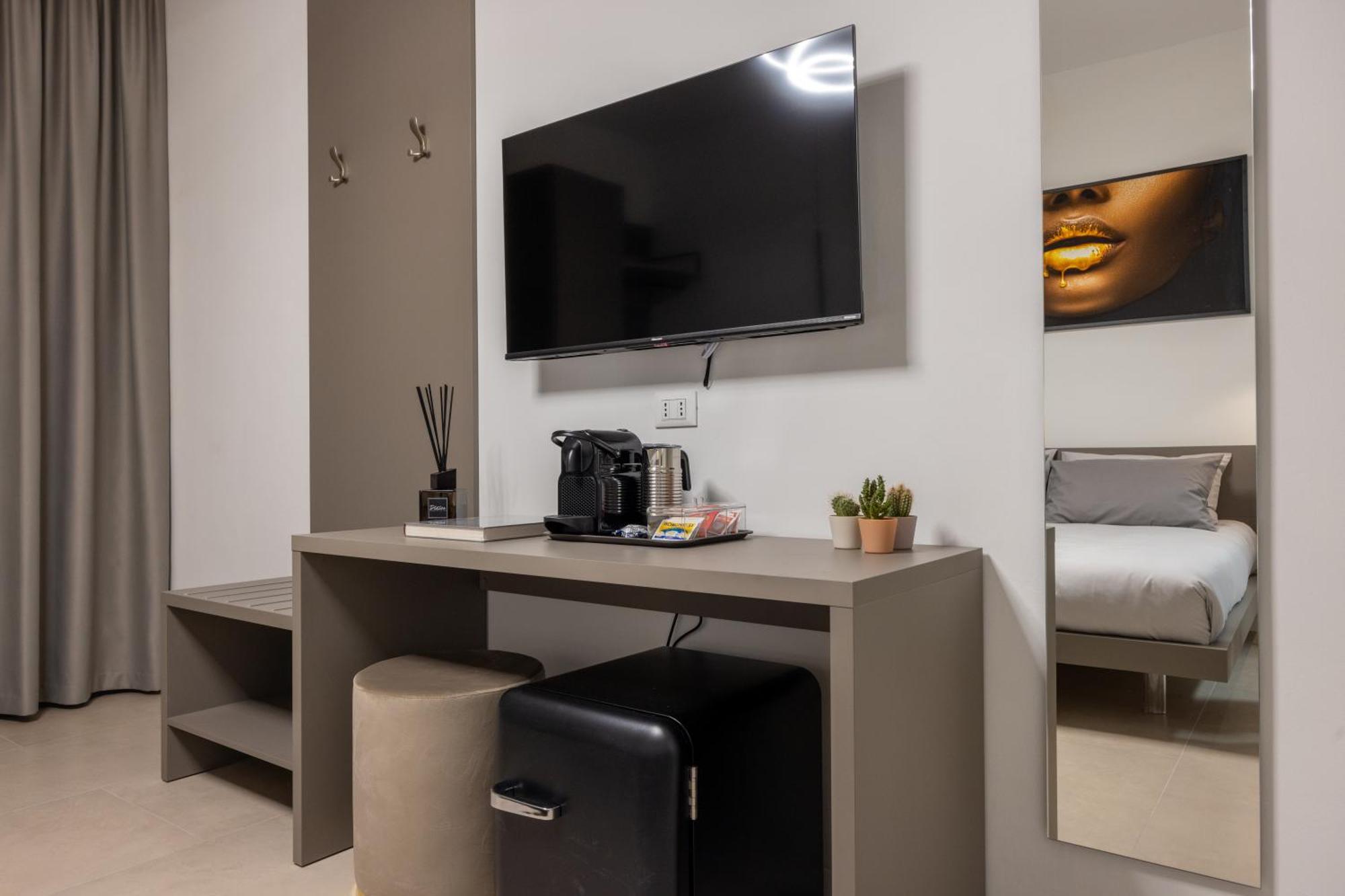 Luxury Station Suite Bologna Eksteriør billede