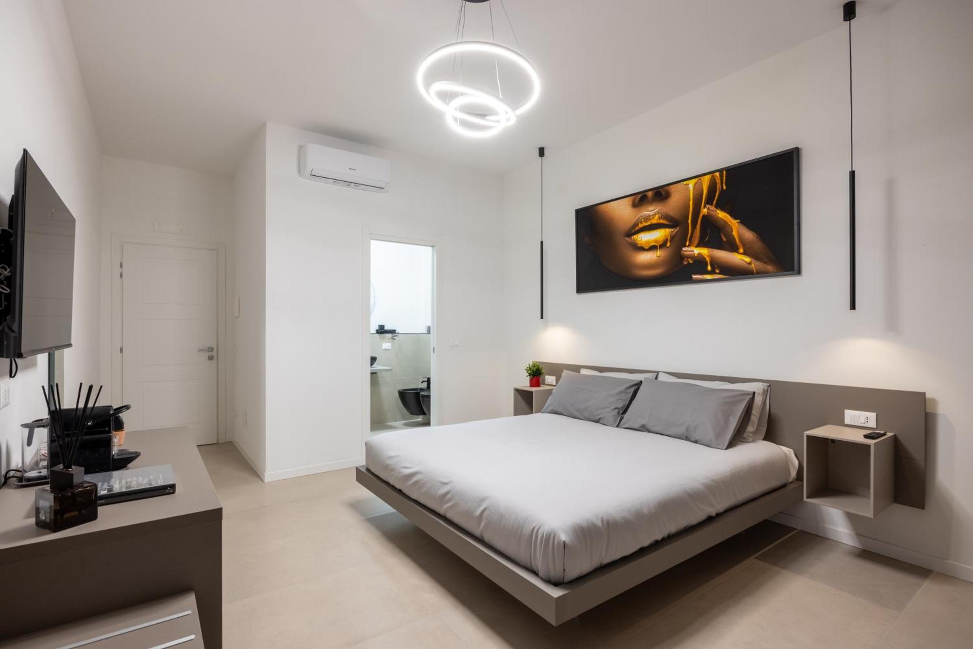 Luxury Station Suite Bologna Eksteriør billede