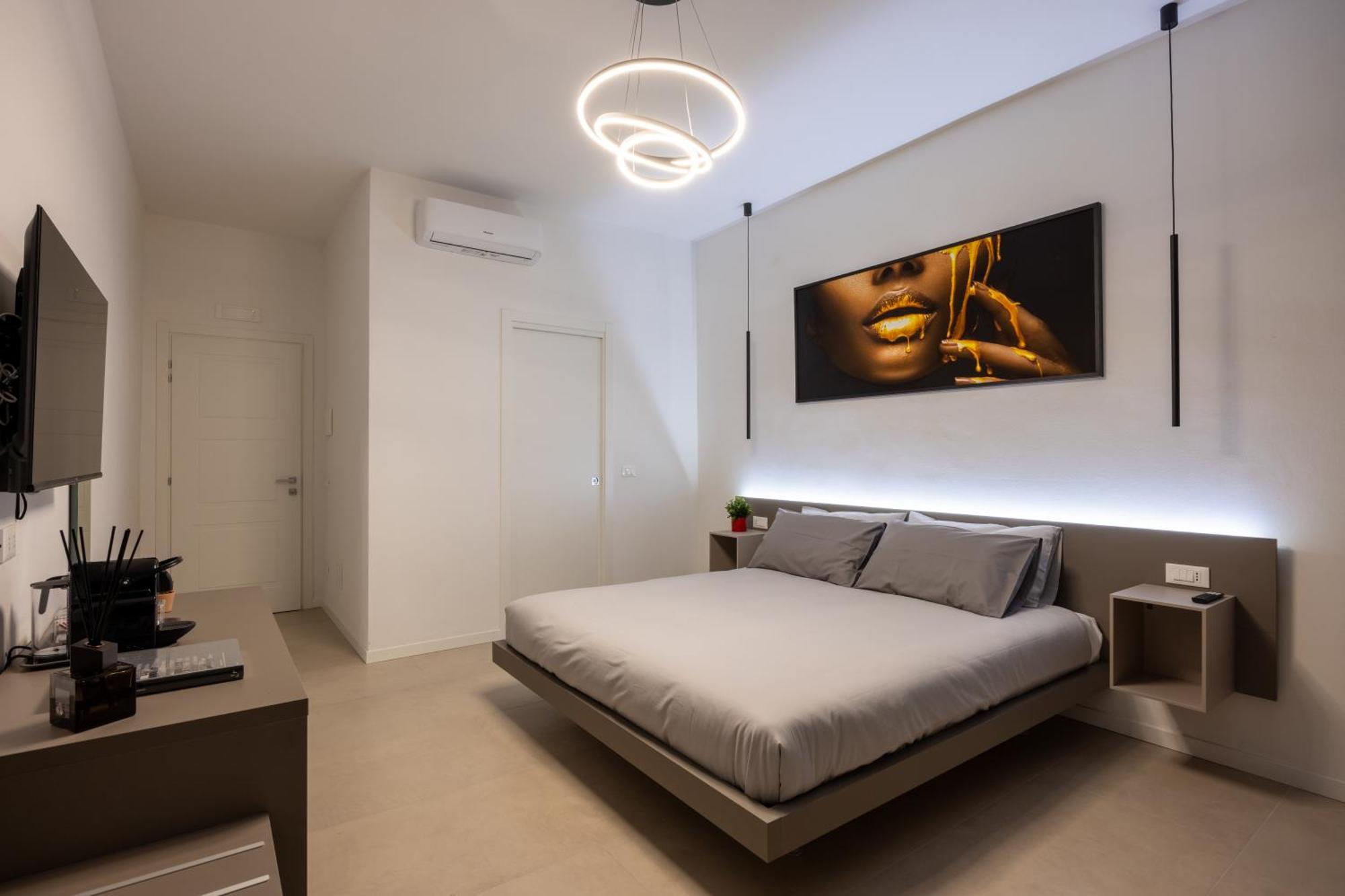Luxury Station Suite Bologna Eksteriør billede