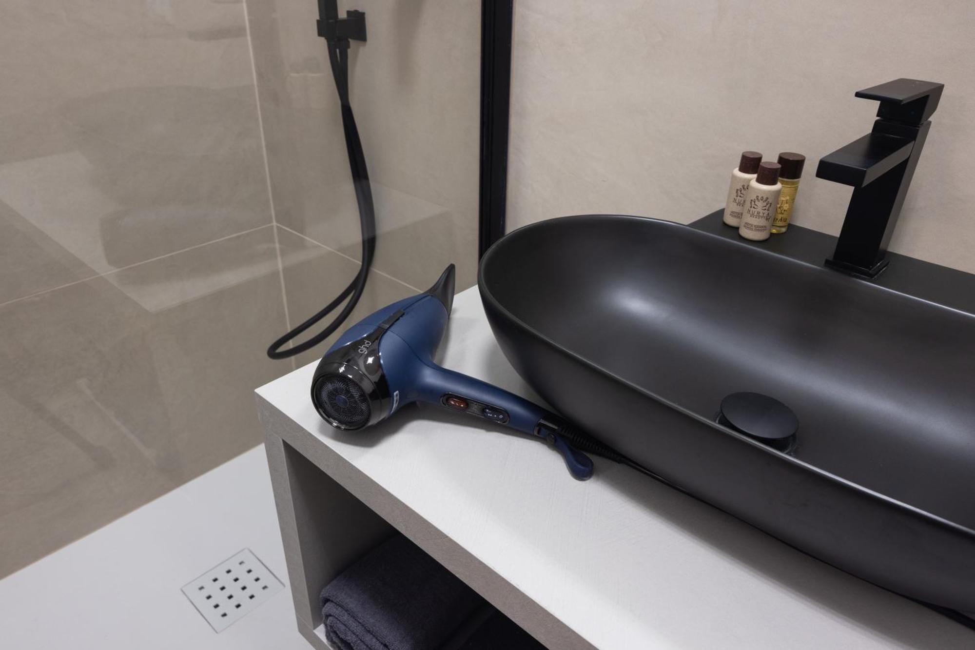 Luxury Station Suite Bologna Eksteriør billede