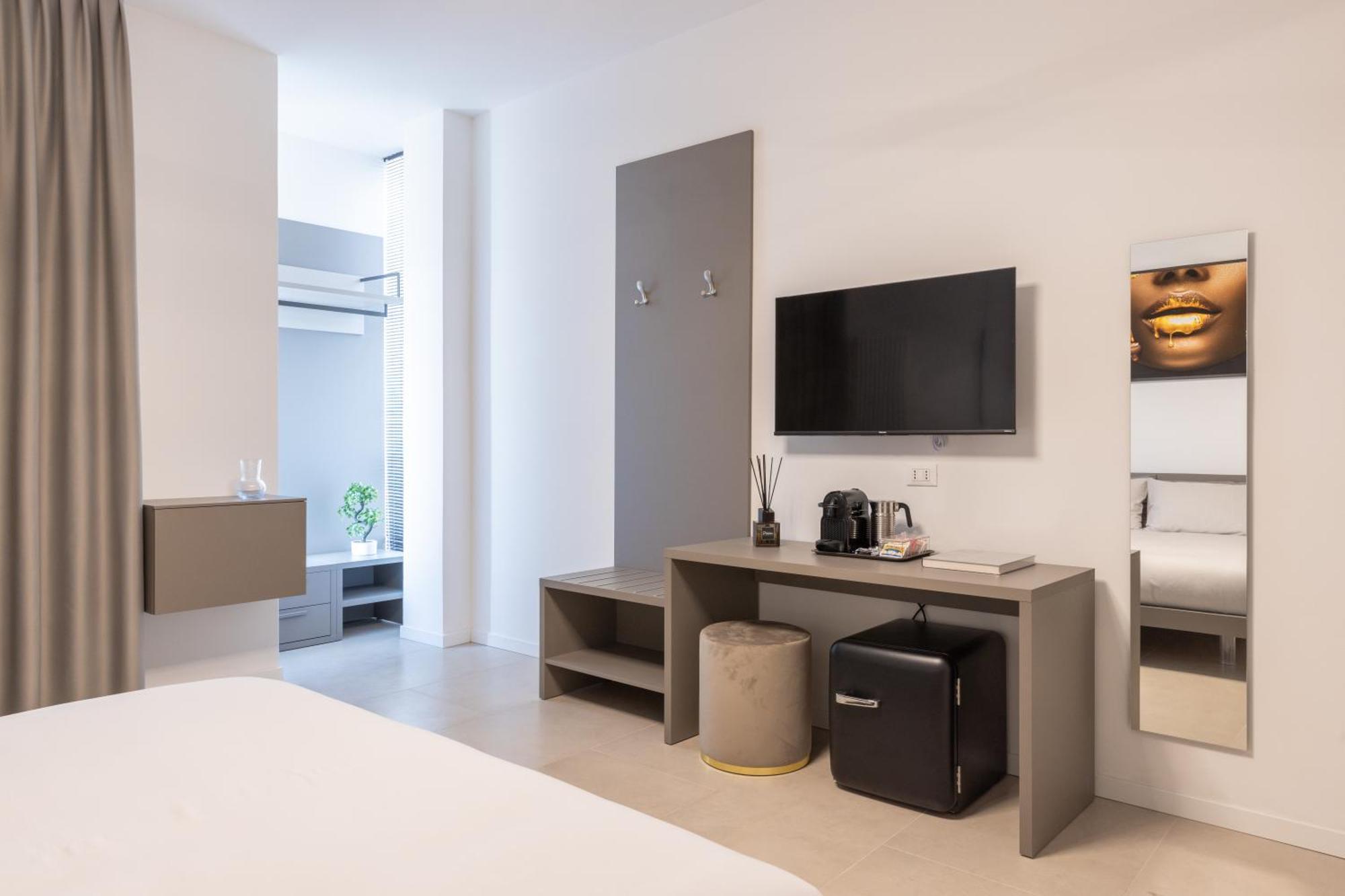 Luxury Station Suite Bologna Eksteriør billede
